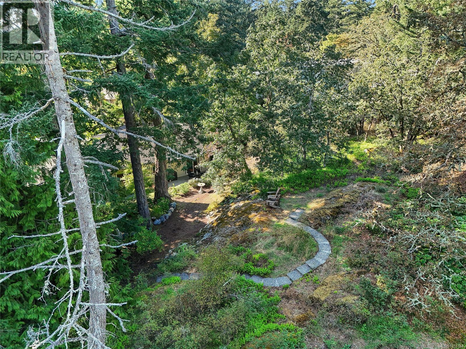  4467 Autumnwood Lane, Saanich