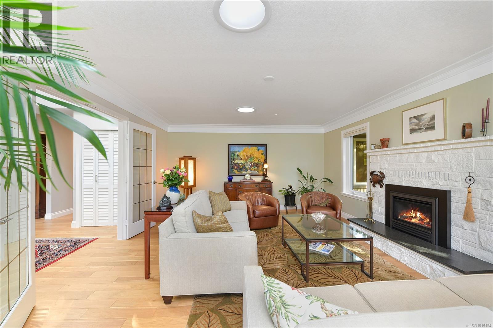  4467 Autumnwood Lane, Saanich