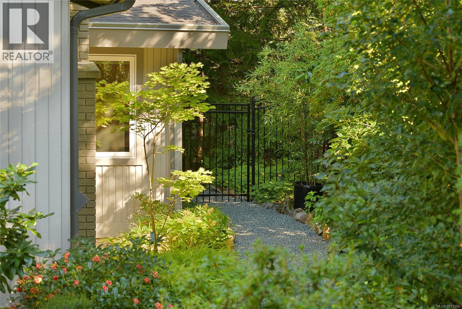  4467 Autumnwood Lane, Saanich