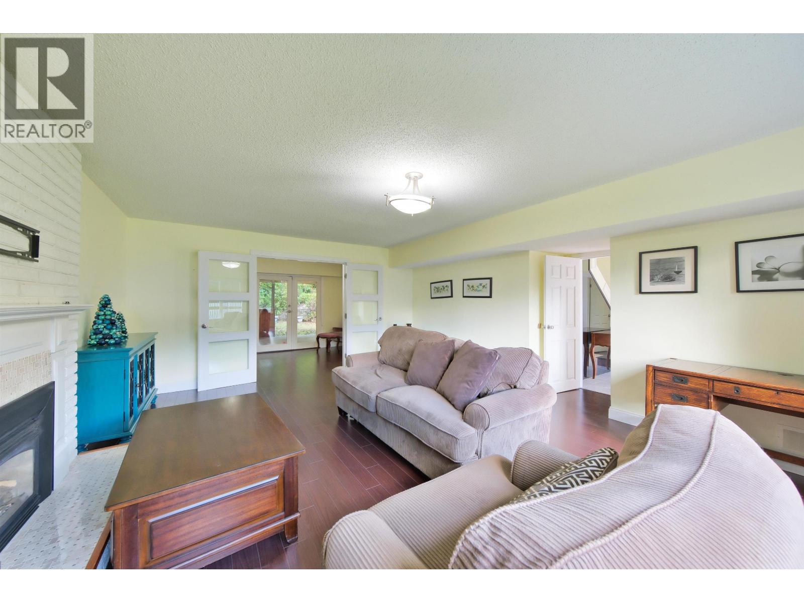3915 WESTRIDGE AVENUE, West Vancouver