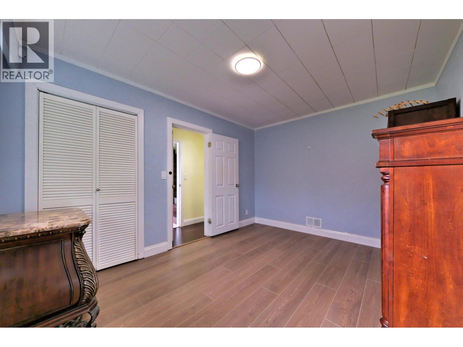 3915 WESTRIDGE AVENUE, West Vancouver