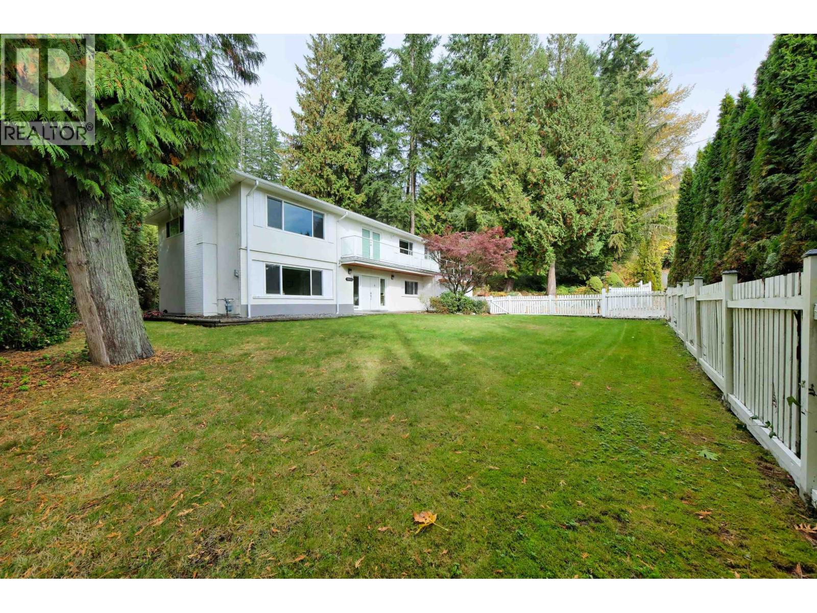 3915 WESTRIDGE AVENUE, West Vancouver