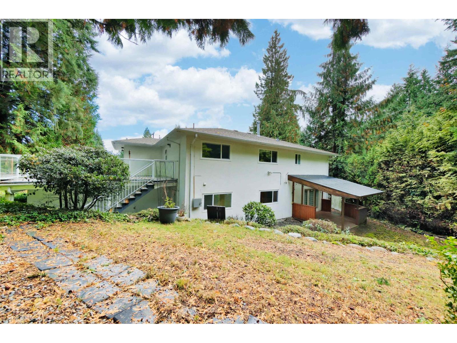 3915 WESTRIDGE AVENUE, West Vancouver