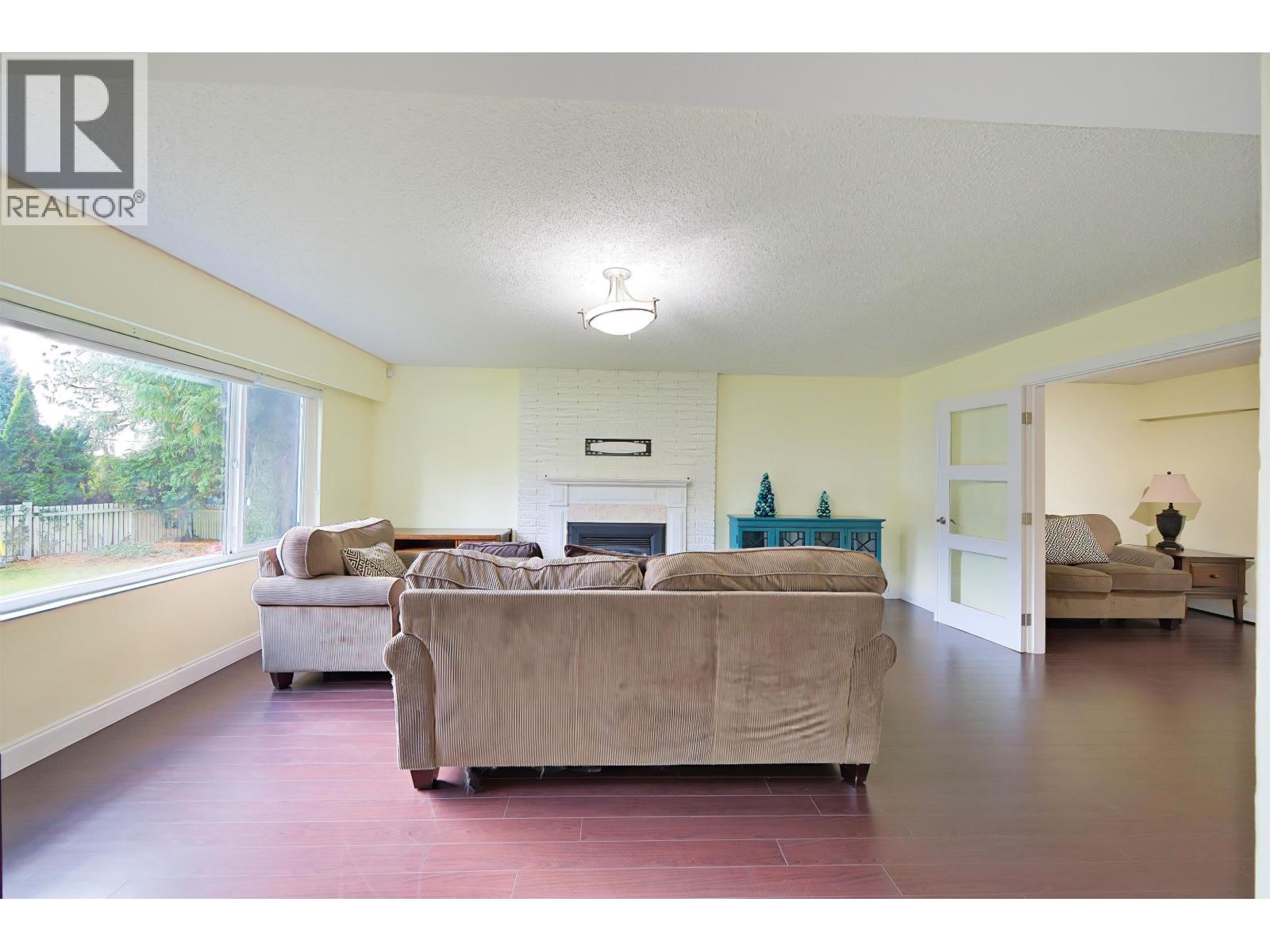 3915 WESTRIDGE AVENUE, West Vancouver