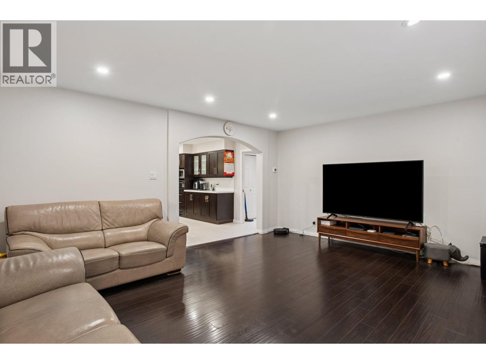 6080 GRANVILLE Avenue, Richmond