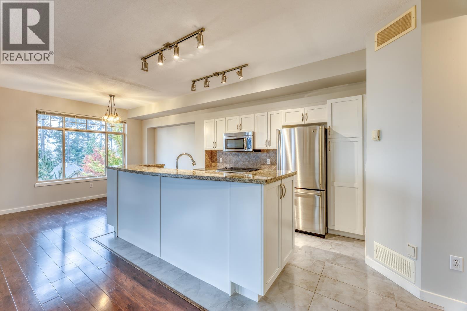 29 55 HAWTHORN DRIVE, Port Moody