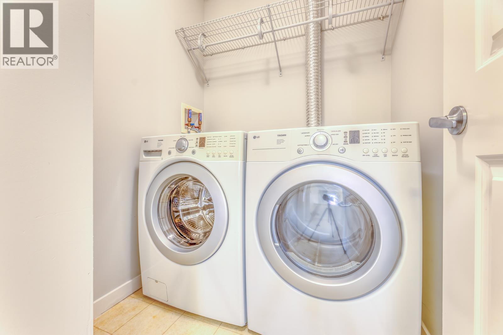 29 55 HAWTHORN DRIVE, Port Moody