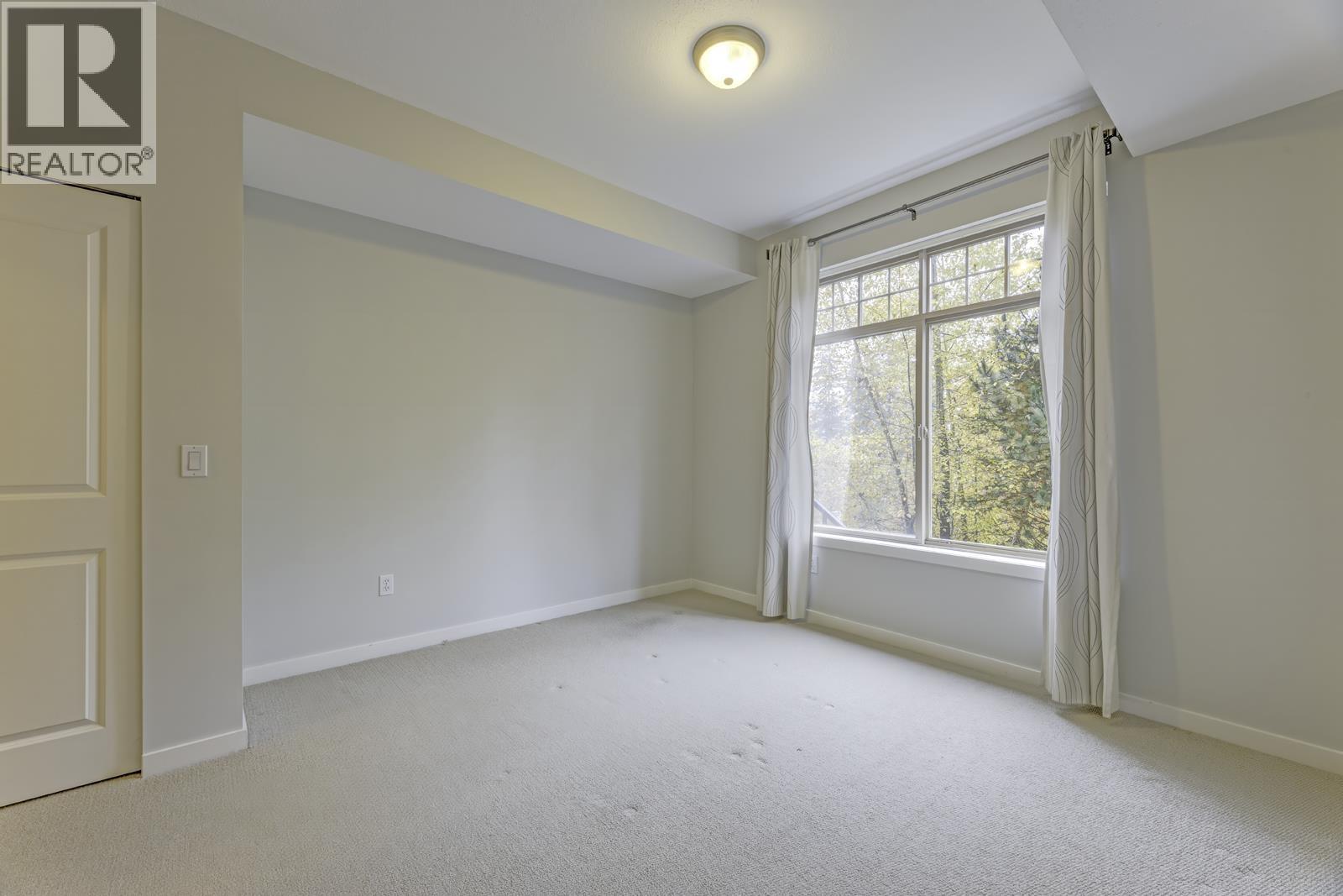 29 55 HAWTHORN DRIVE, Port Moody