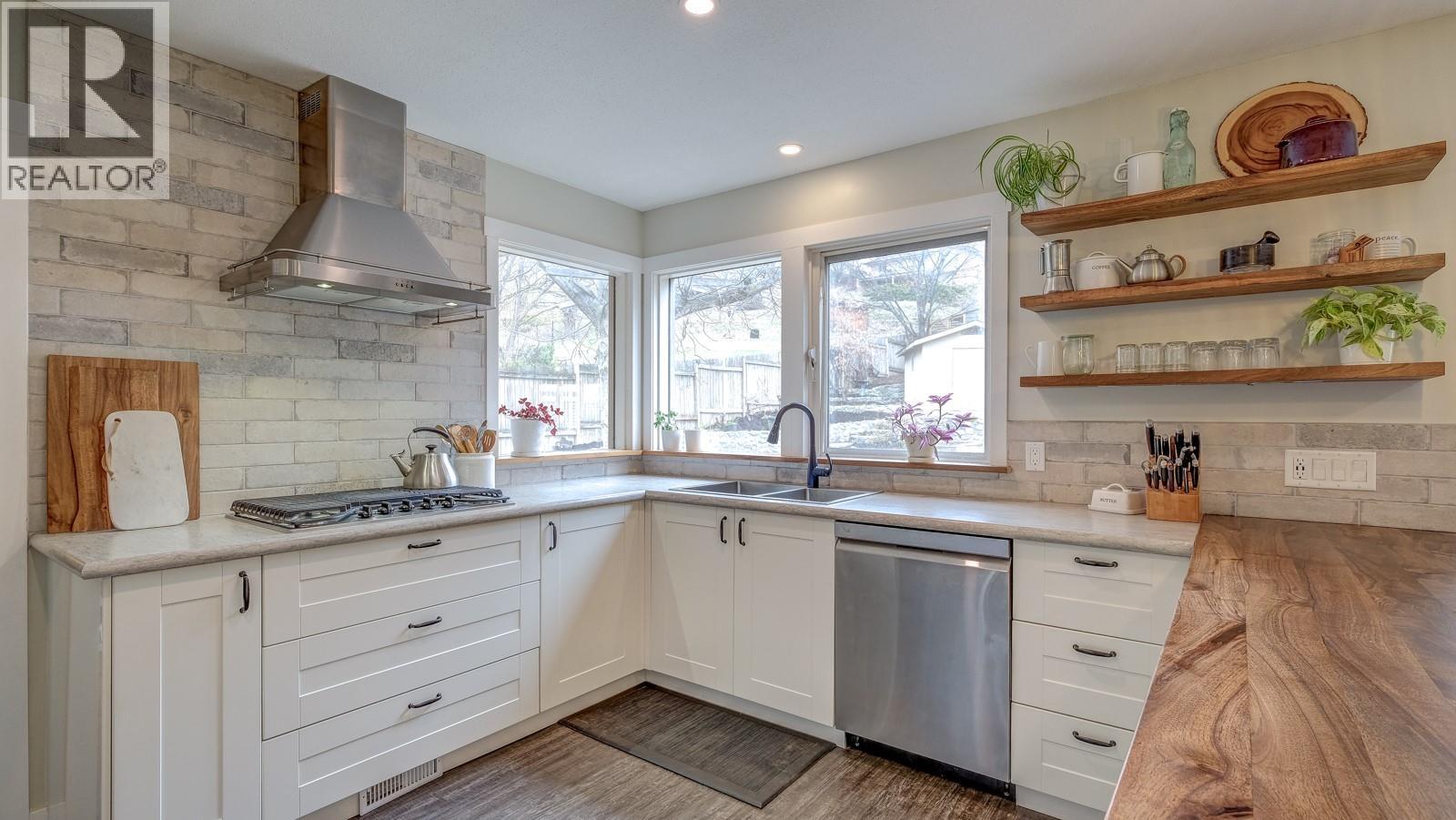  1189 Hudson Road, West Kelowna