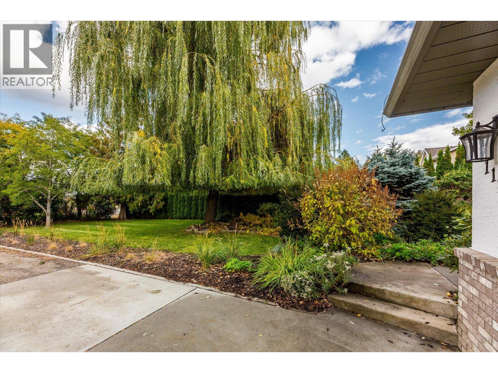  1189 Hudson Road, West Kelowna