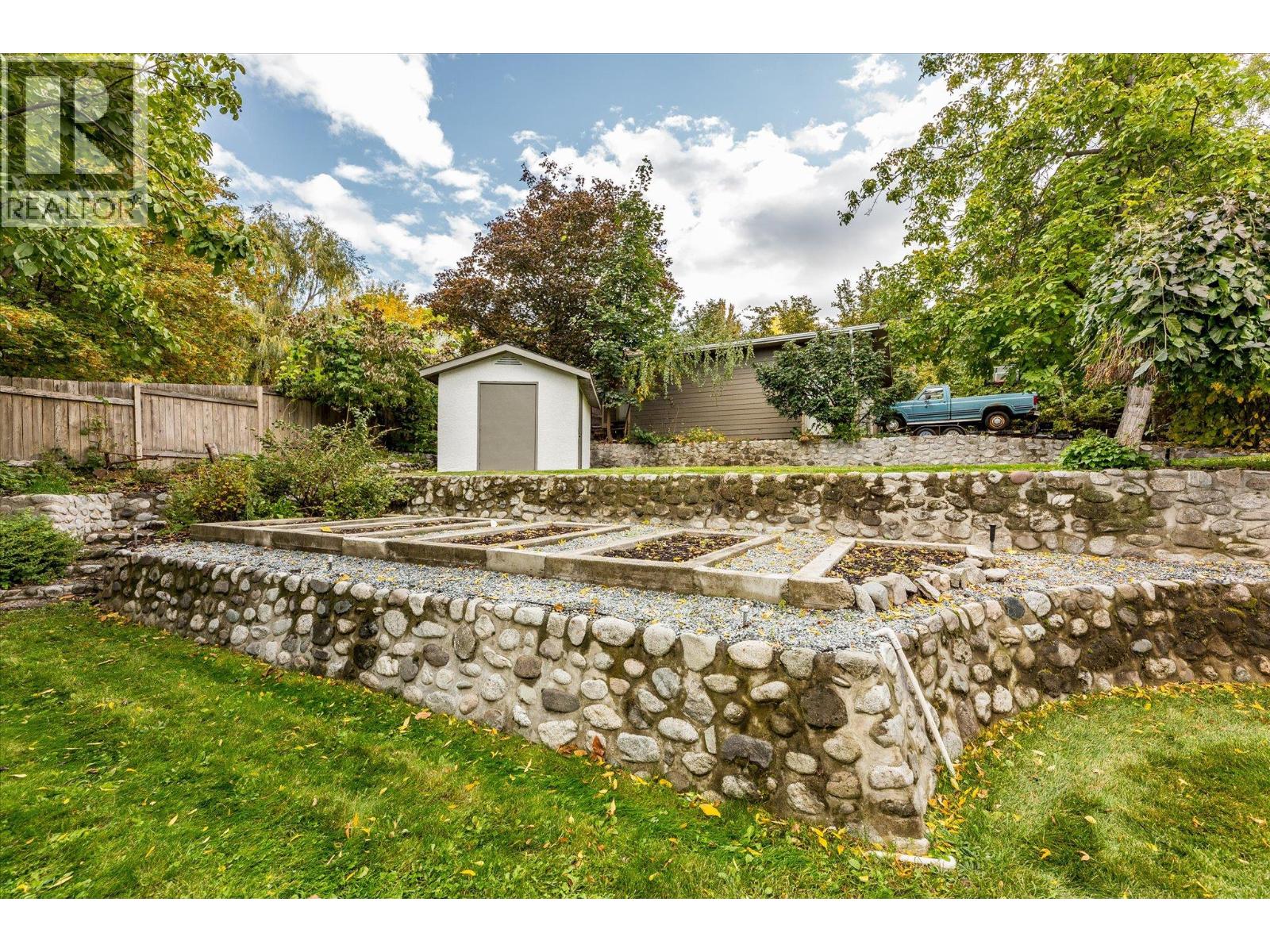  1189 Hudson Road, West Kelowna