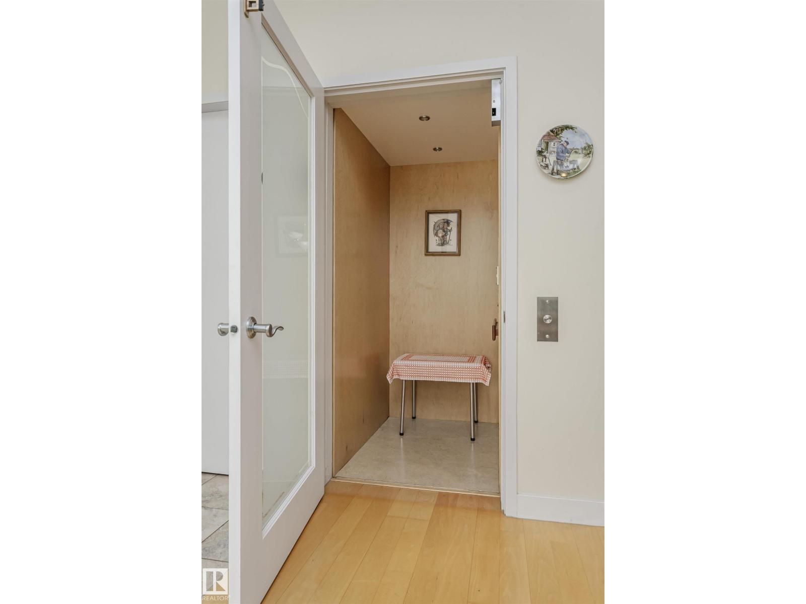 19103 ELLERSLIE RD SW - 44