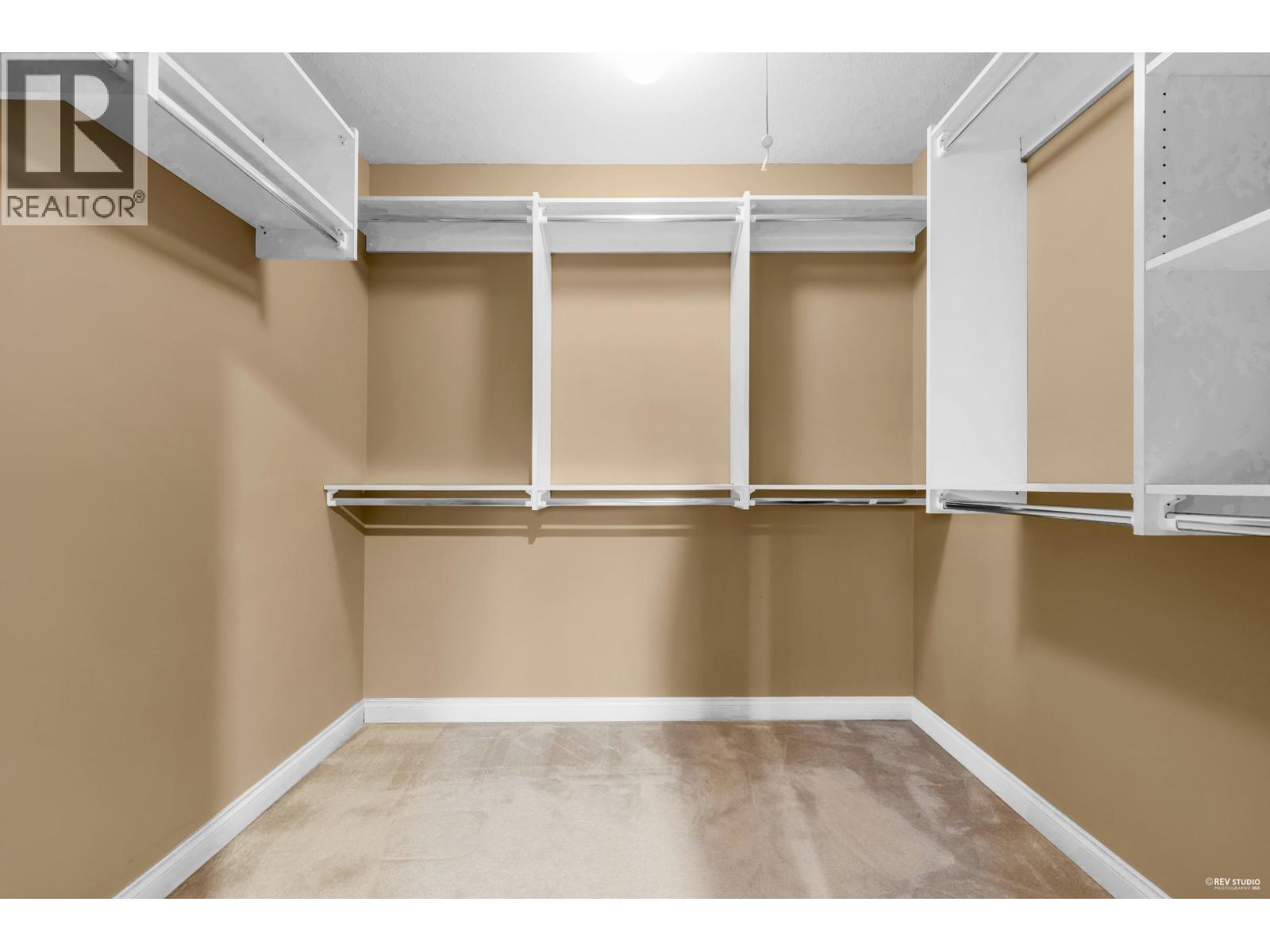 3673 LOCKHART ROAD, Richmond