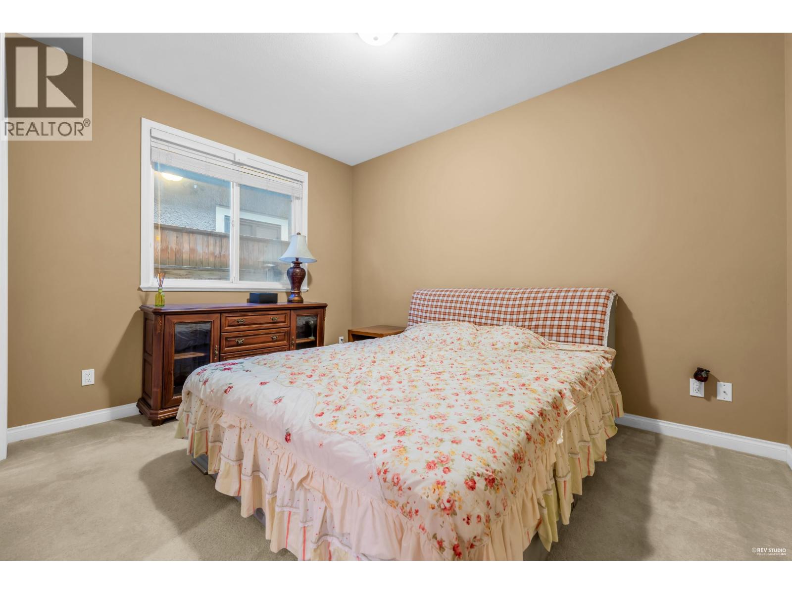 3673 LOCKHART ROAD, Richmond