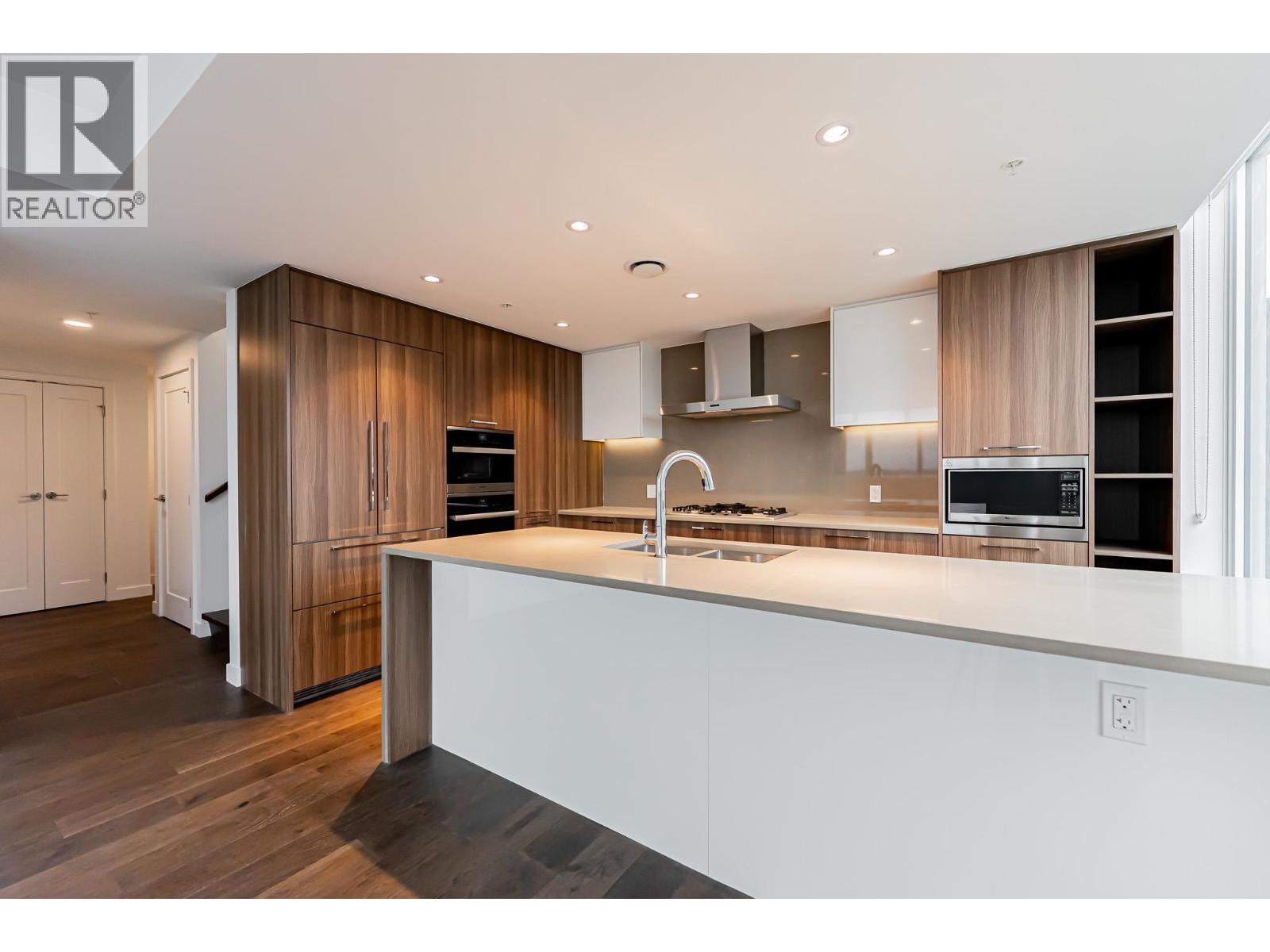 #1603-8155 CAPSTAN Way, Richmond