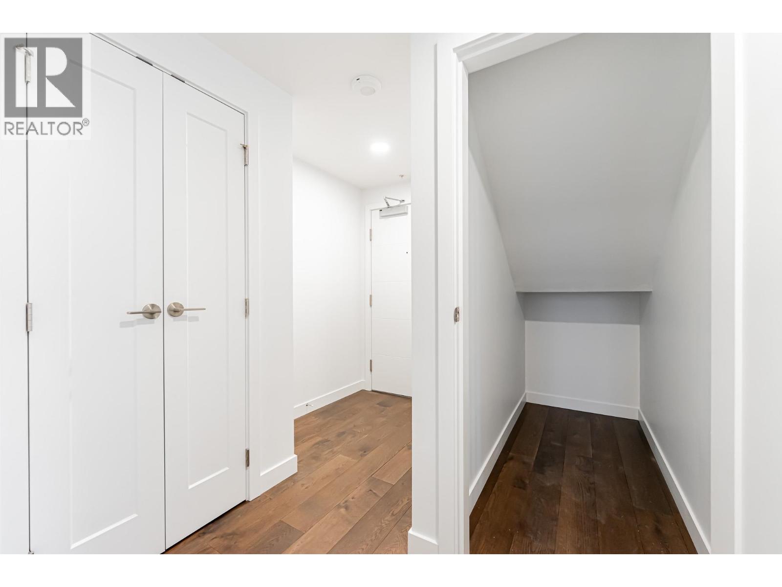 #1603-8155 CAPSTAN Way, Richmond