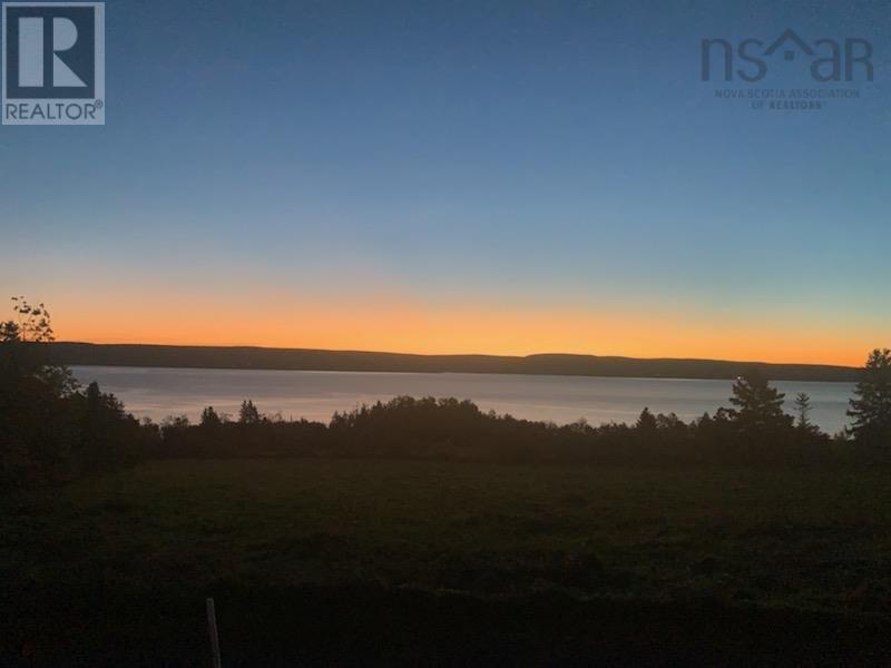 Property 27 of 30 of 1576 West Lake Ainslie Road