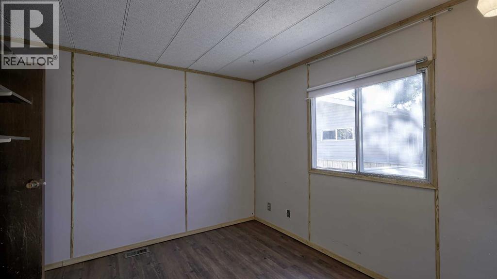 Single Family House Mobile Home for Sale in    Street NW Greenview Calgary 