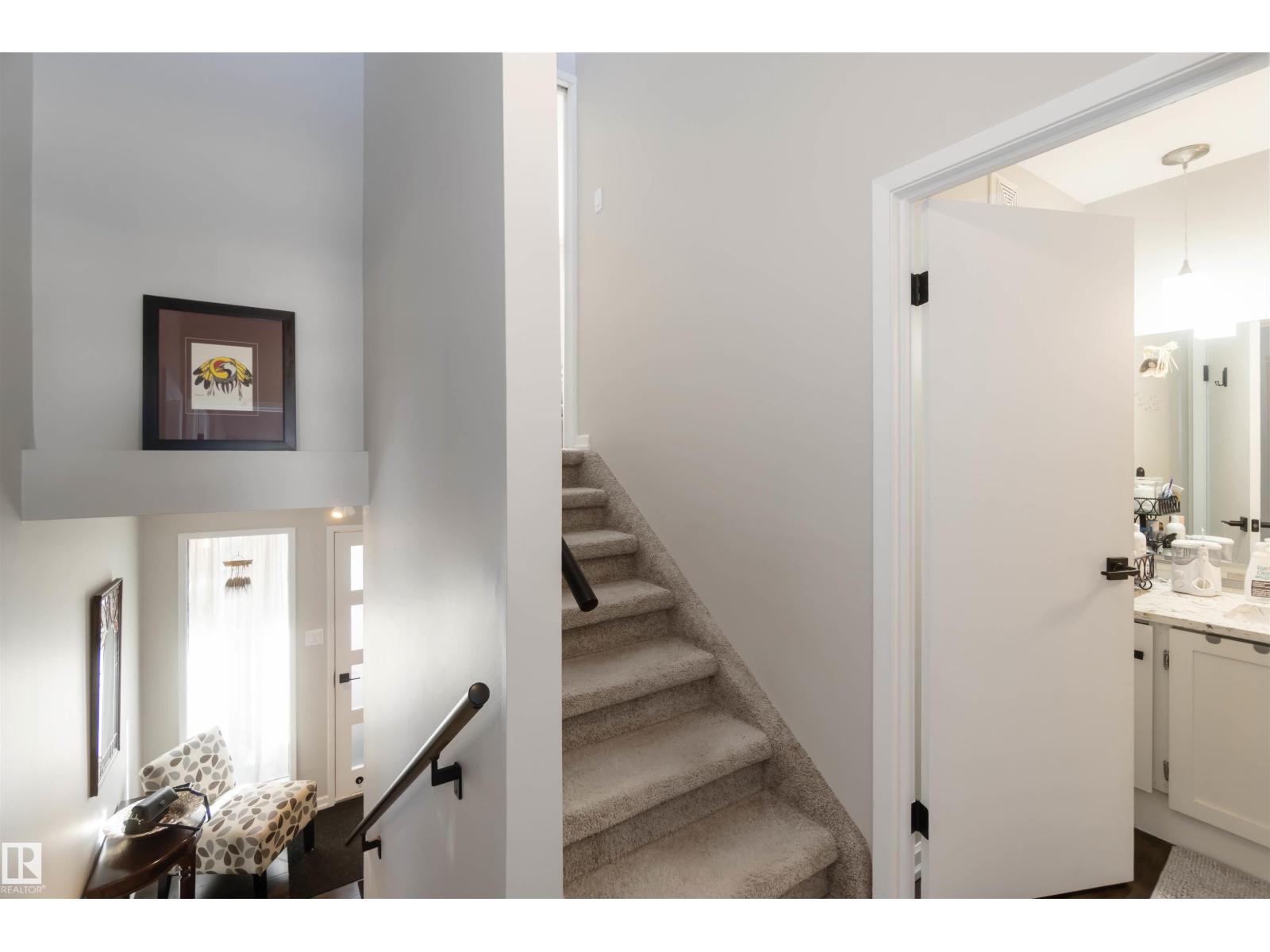 56 Grandview Ridge, St. Albert