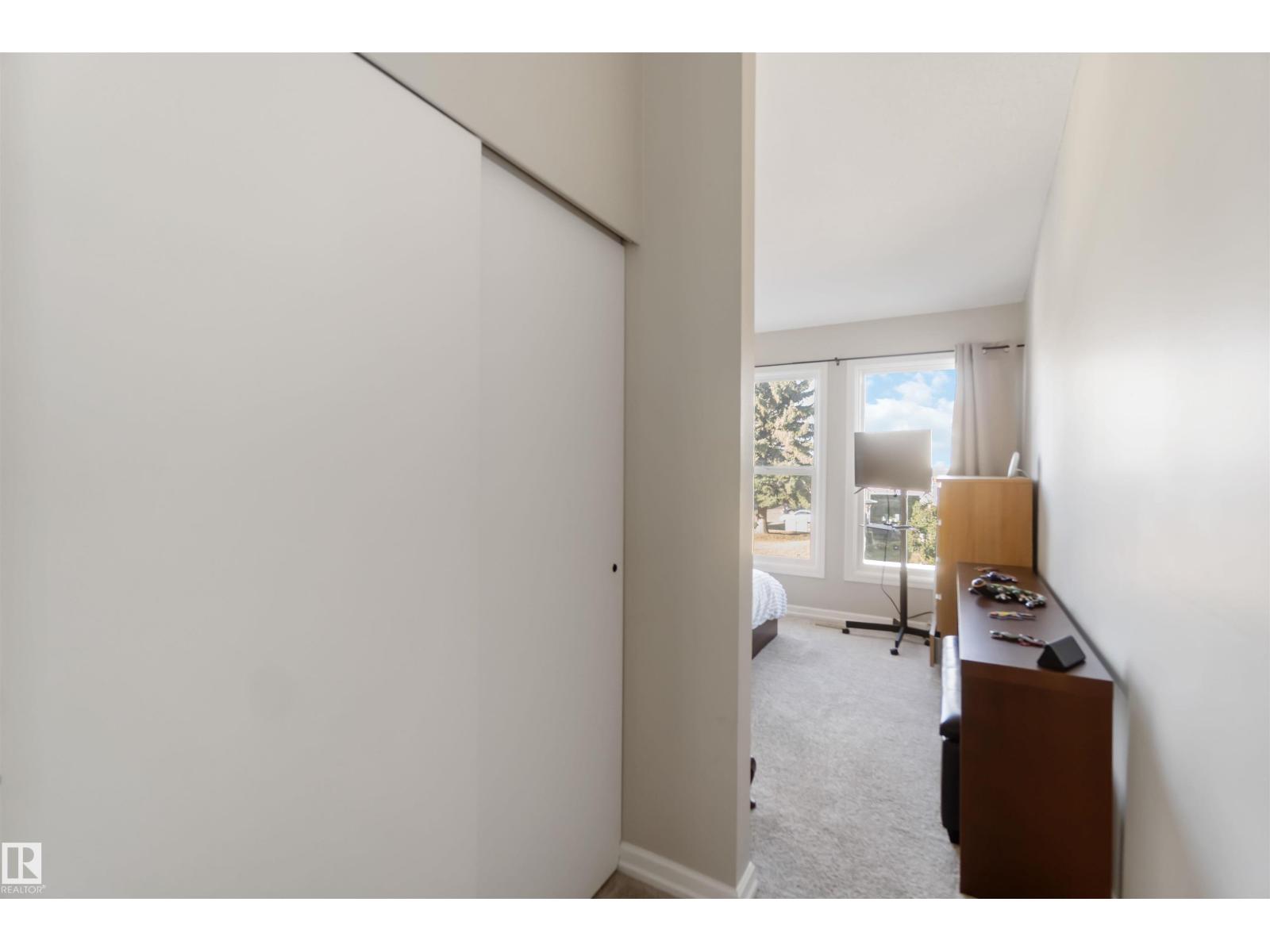 56 Grandview Ridge, St. Albert