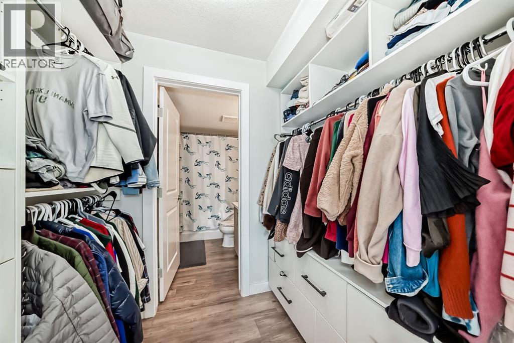 Single Family House for Sale in    Avenue NE Saddle Ridge Calgary 