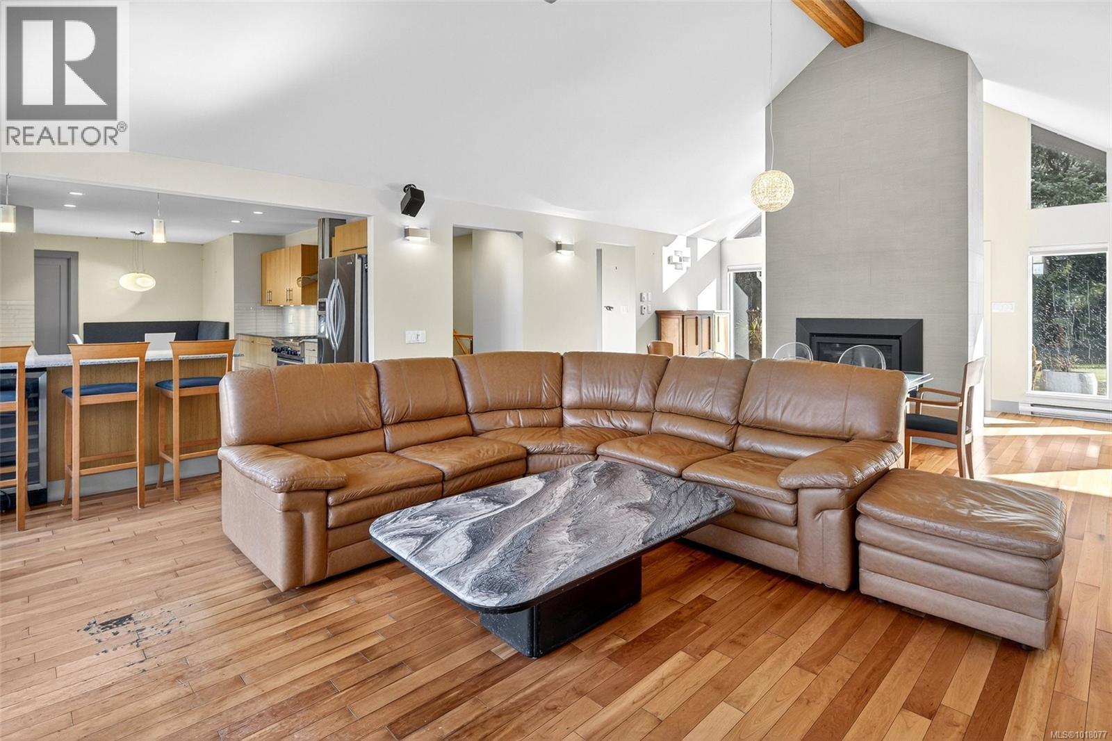2200 Aldeane Avenue, Colwood