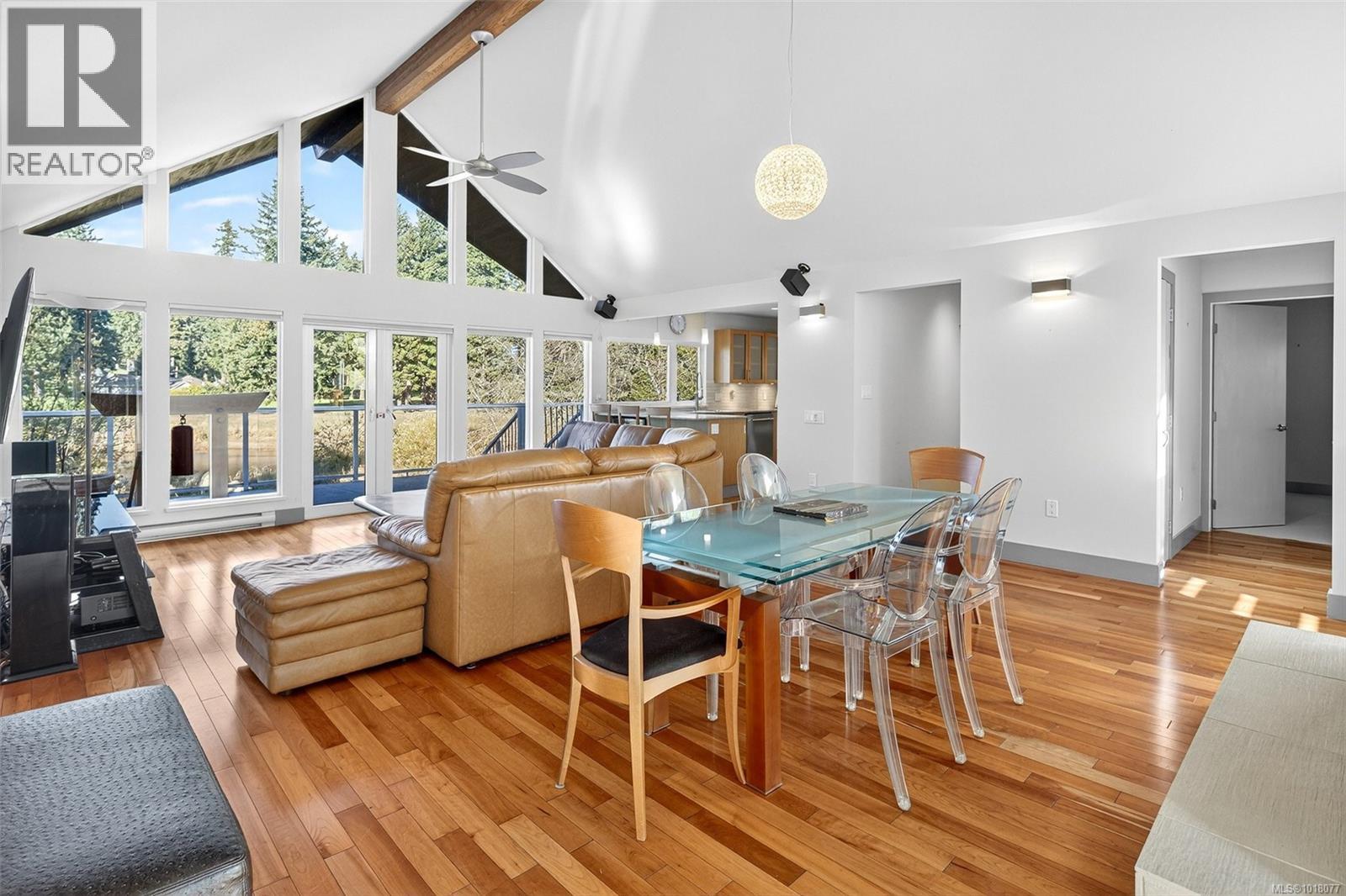 2200 Aldeane Avenue, Colwood