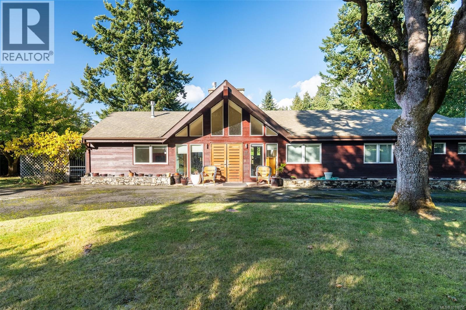 2200 Aldeane Avenue, Colwood