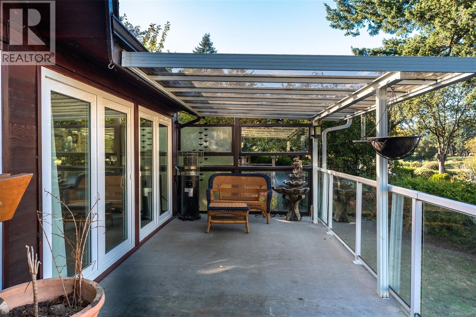 2200 Aldeane Avenue, Colwood