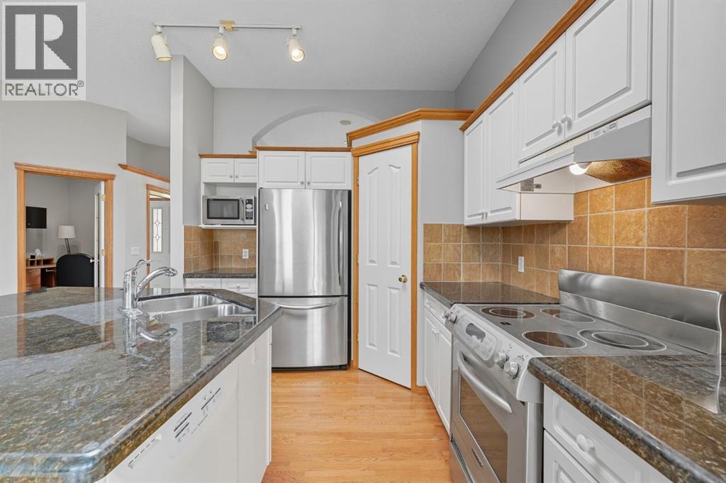 36 Eagleview Heights, Cochrane