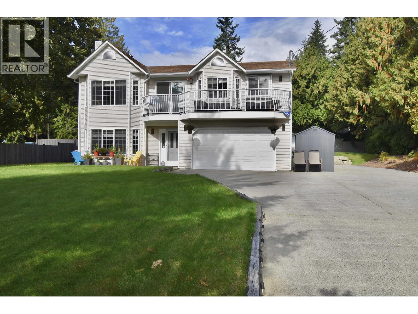 8086 DOGWOOD DRIVE, Halfmoon Bay