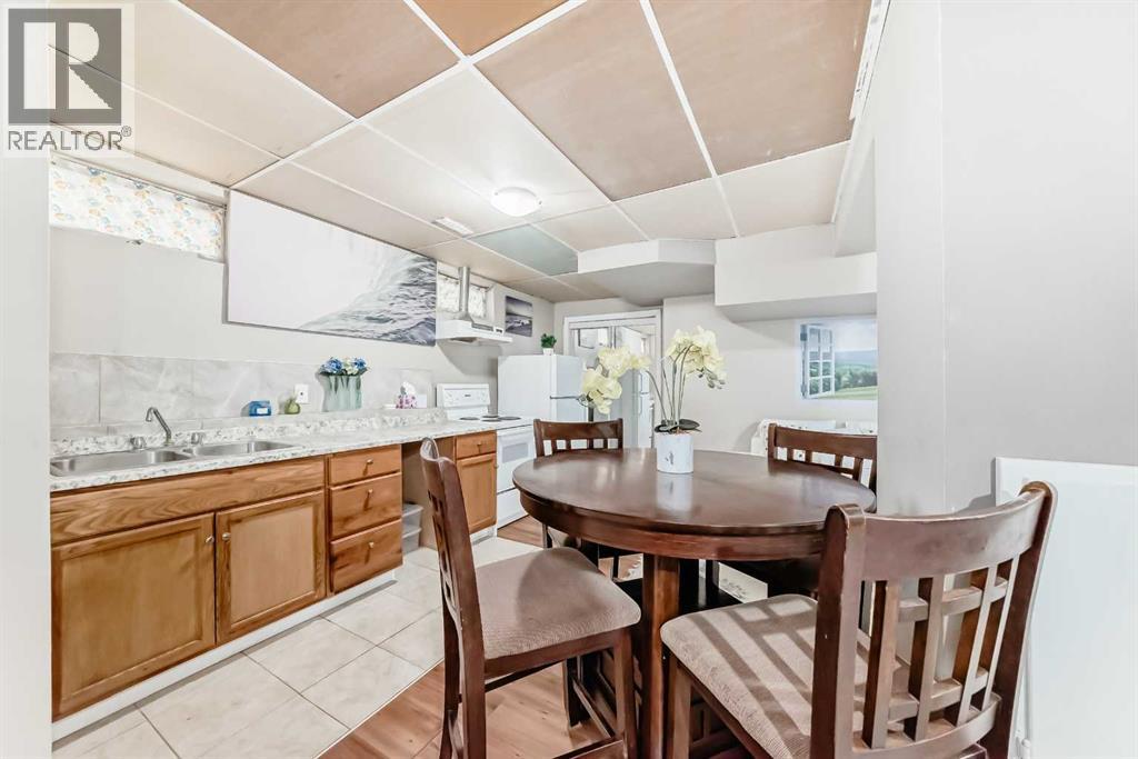 Single Family House for Sale in   Street NW Bowness Calgary 
