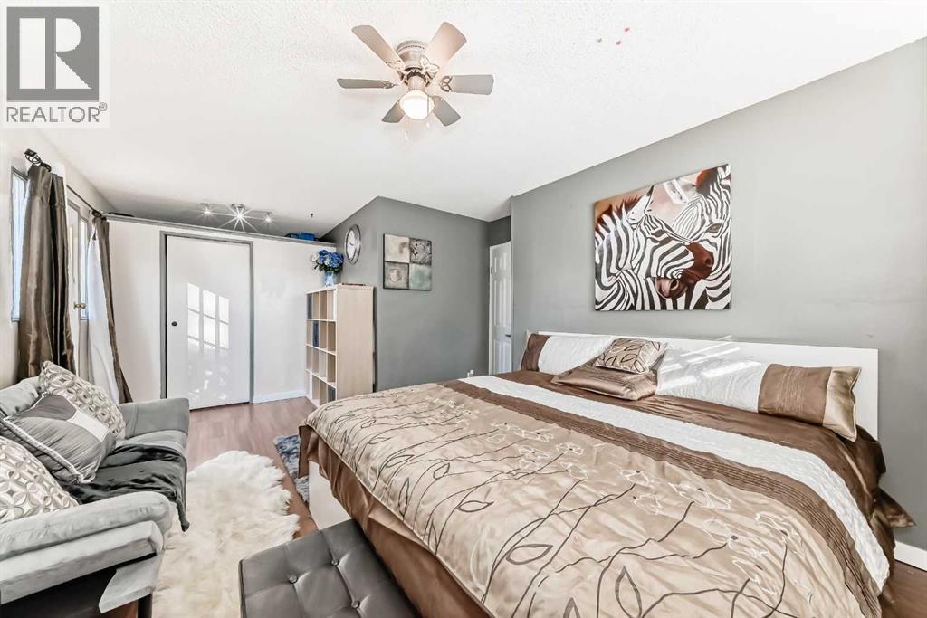 Single Family House for Sale in   Street NW Bowness Calgary 