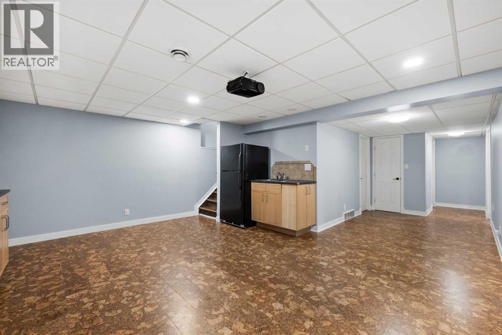 Single Family House Bungalow for Sale in  Arbour Wood Close NW Arbour Lake Calgary 