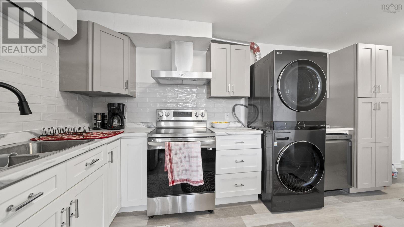 Property 20 of 20 of 364 Windmill Road