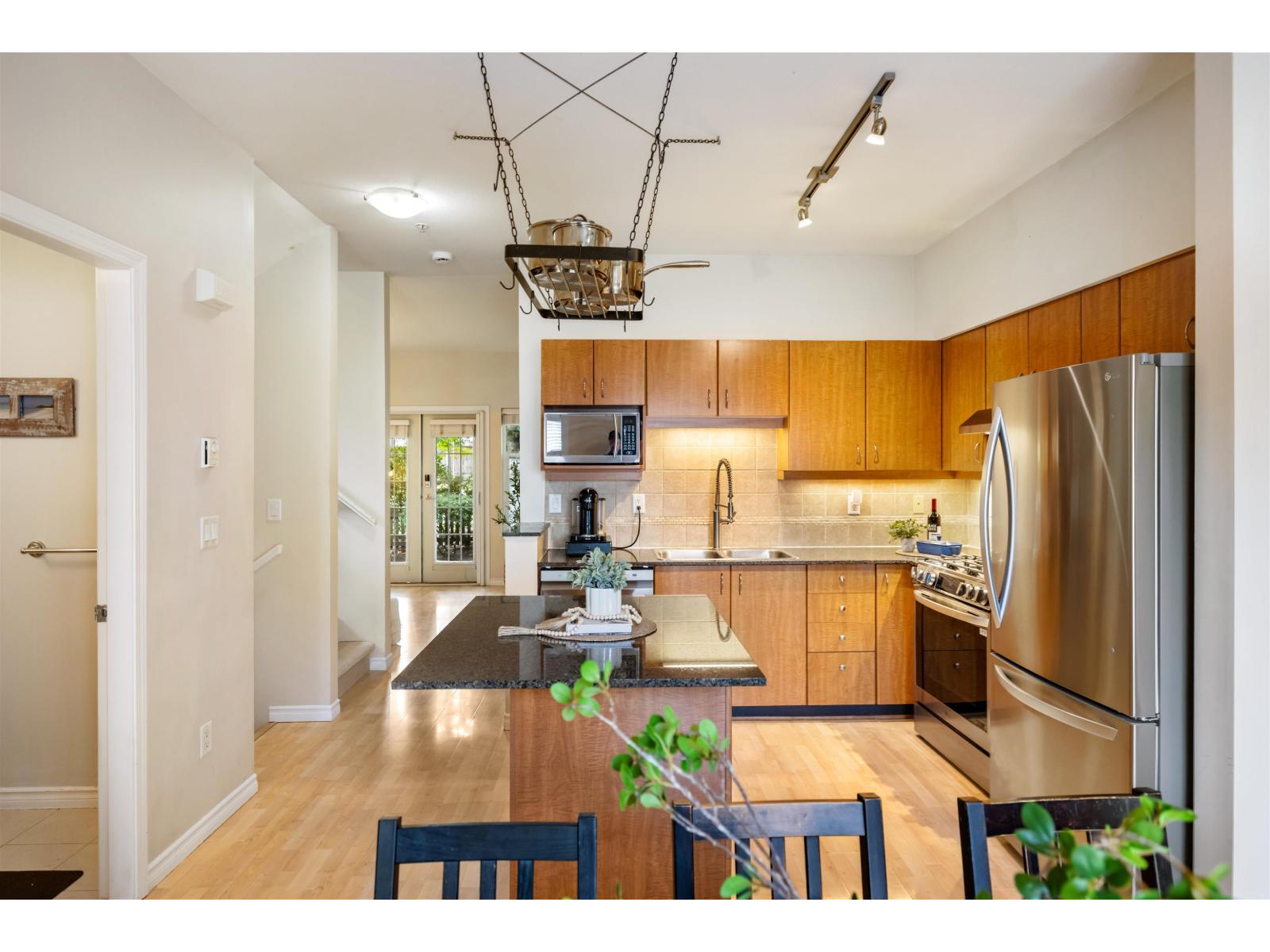 18 21535 88 AVENUE, Langley