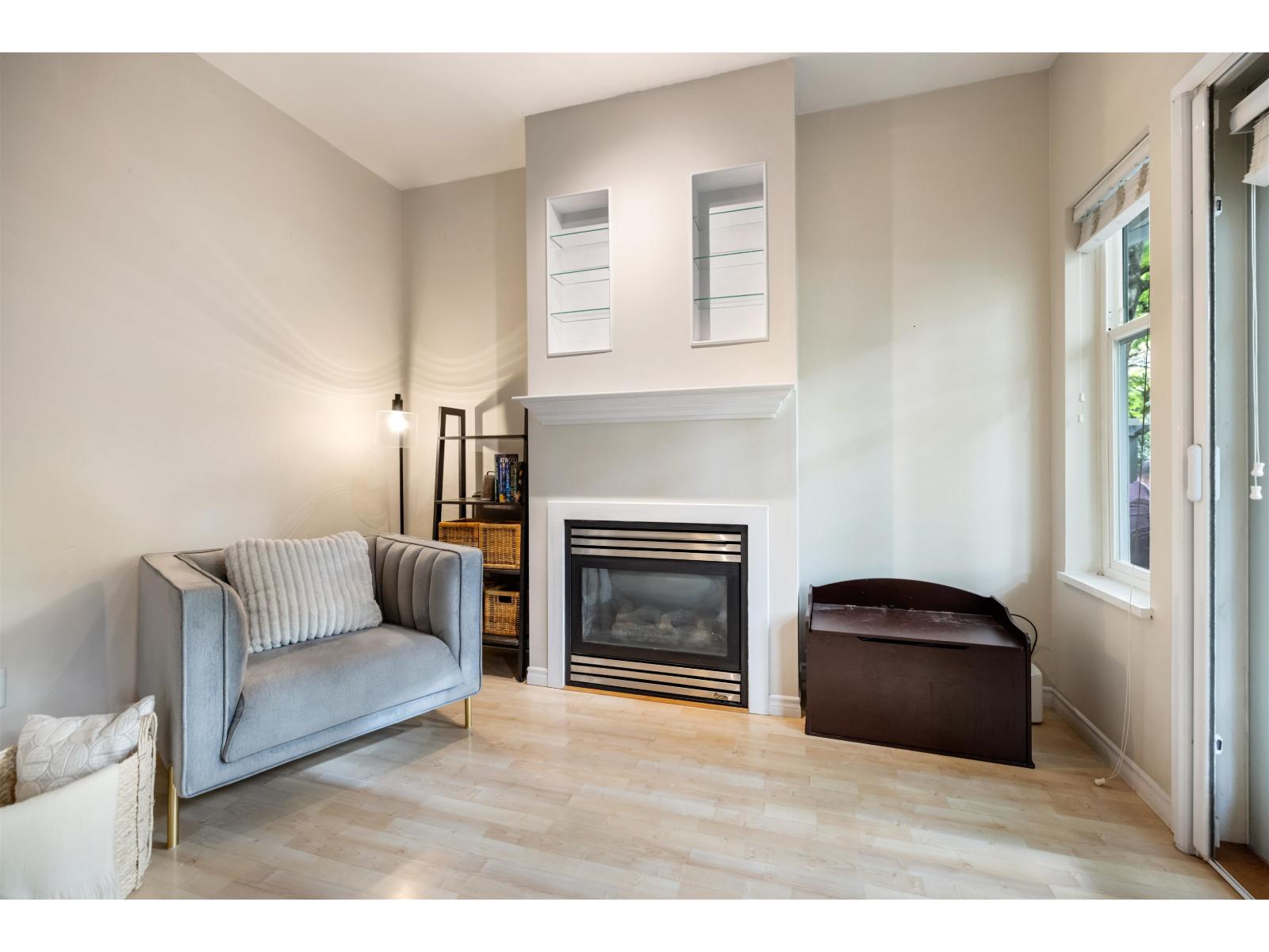 18 21535 88 AVENUE, Langley