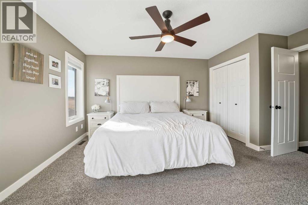 199 Robinson Avenue, Penhold