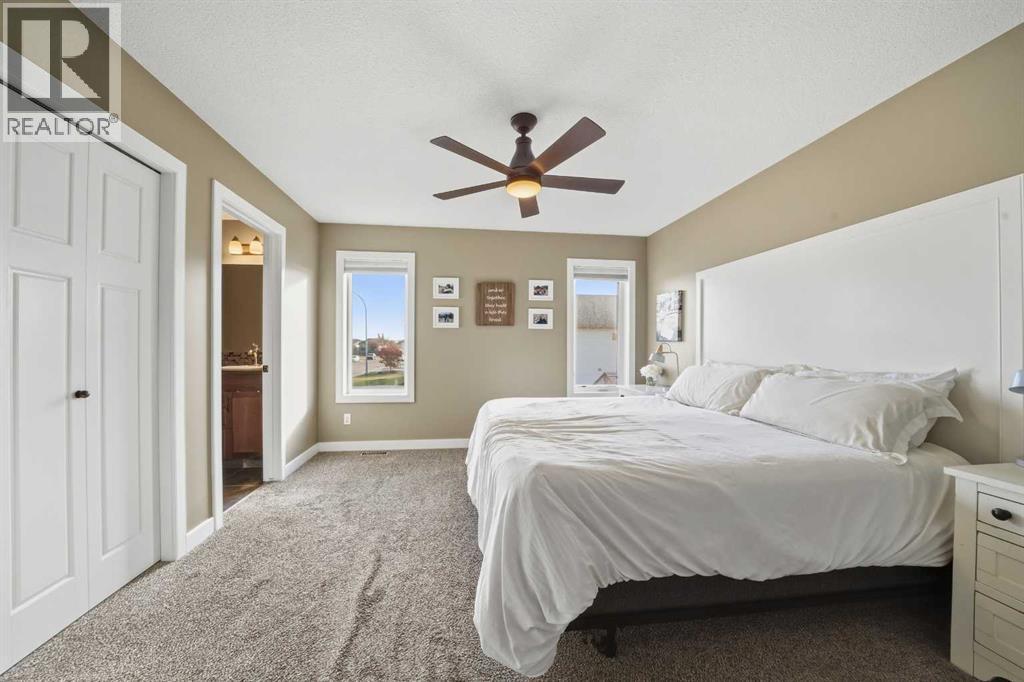 199 Robinson Avenue, Penhold