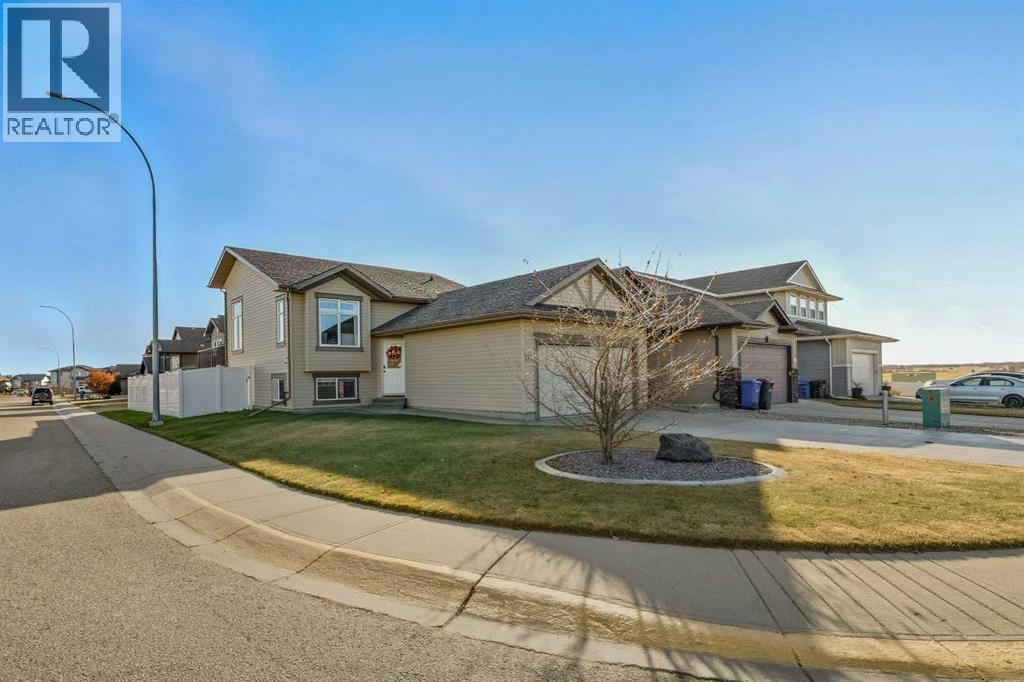 199 Robinson Avenue, Penhold