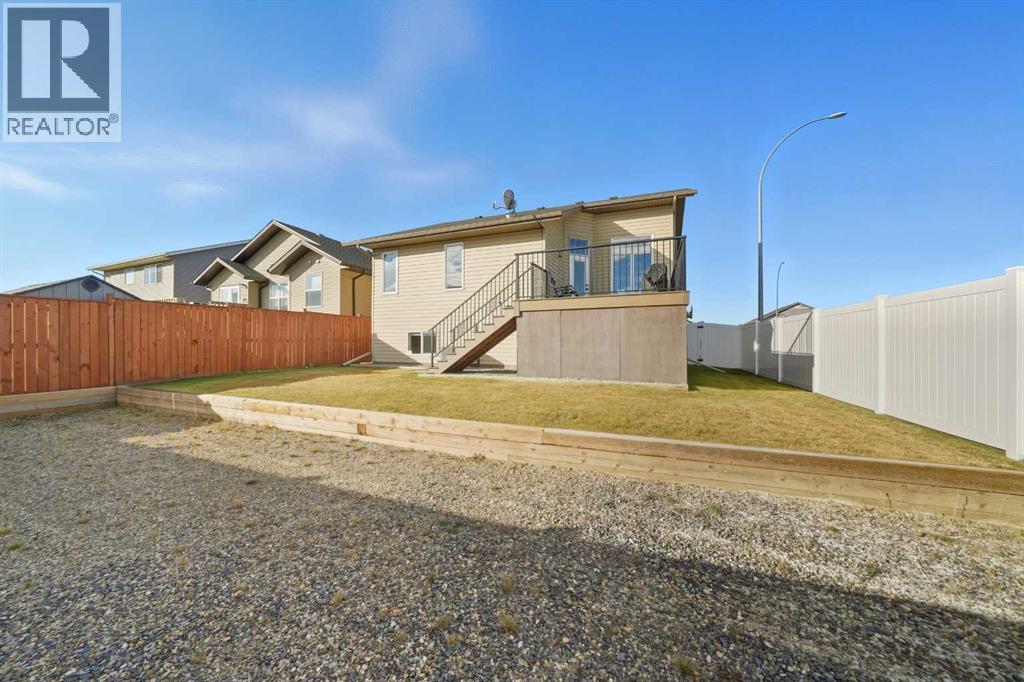 199 Robinson Avenue, Penhold