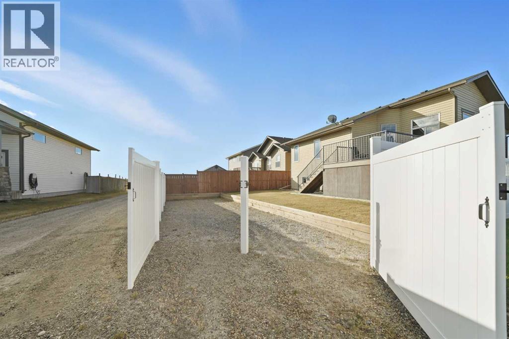 199 Robinson Avenue, Penhold