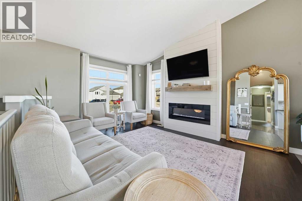 199 Robinson Avenue, Penhold