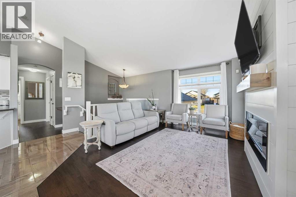 199 Robinson Avenue, Penhold