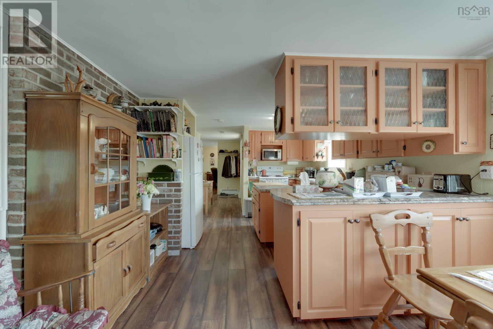 Property 10 of 50 of 18 Riverside Lane