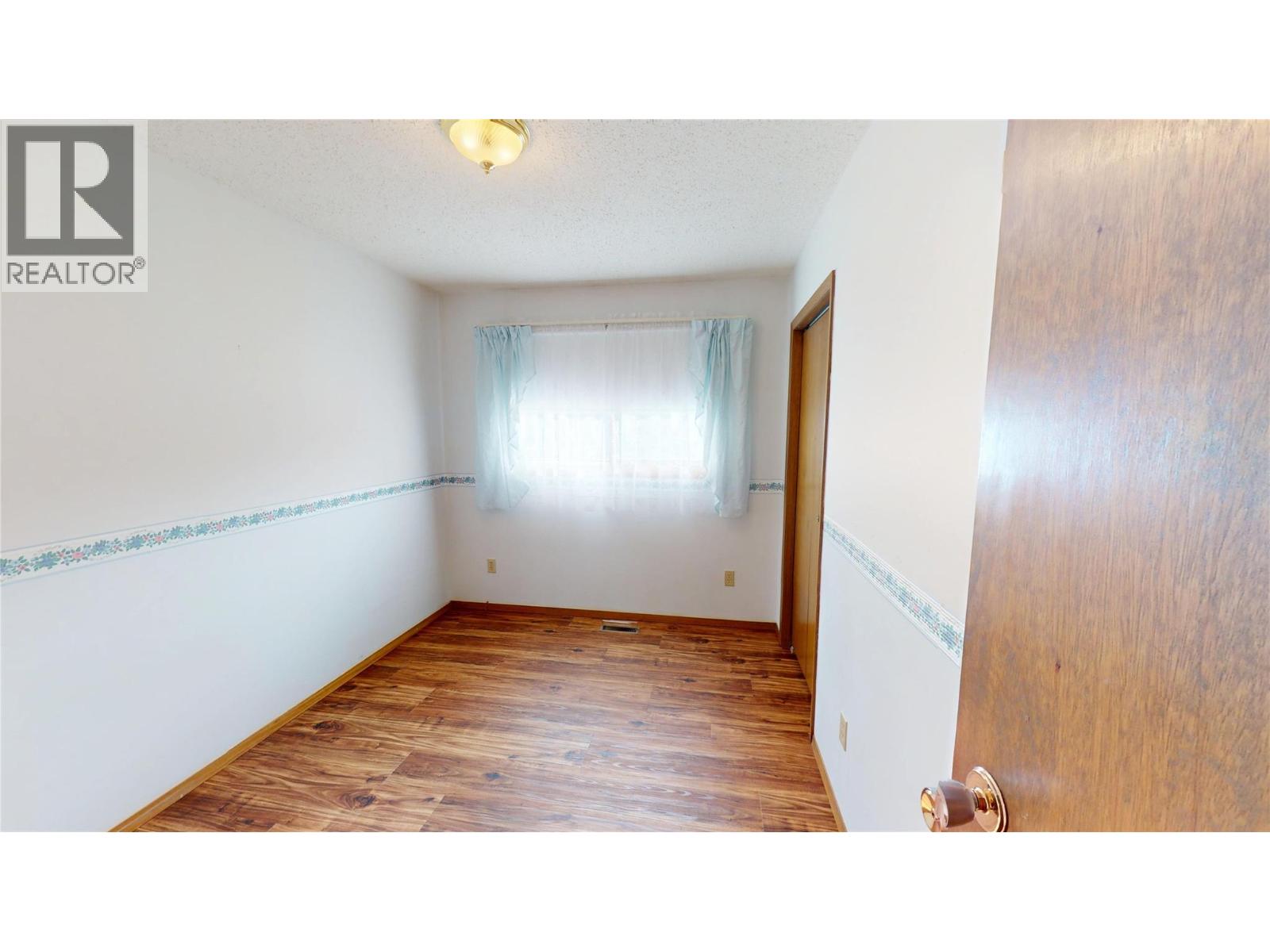 700 15th Street S, Cranbrook