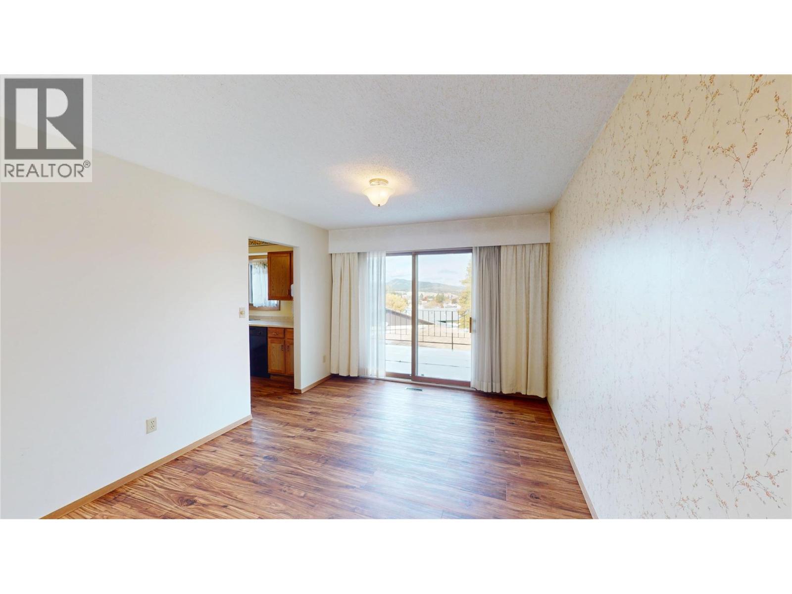 700 15th Street S, Cranbrook