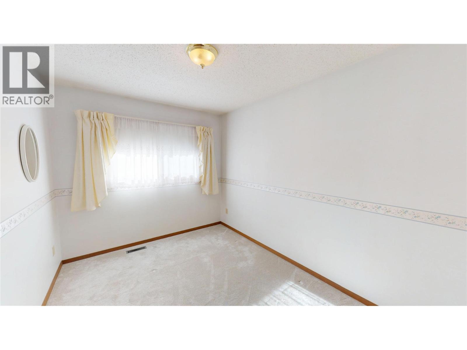 700 15th Street S, Cranbrook