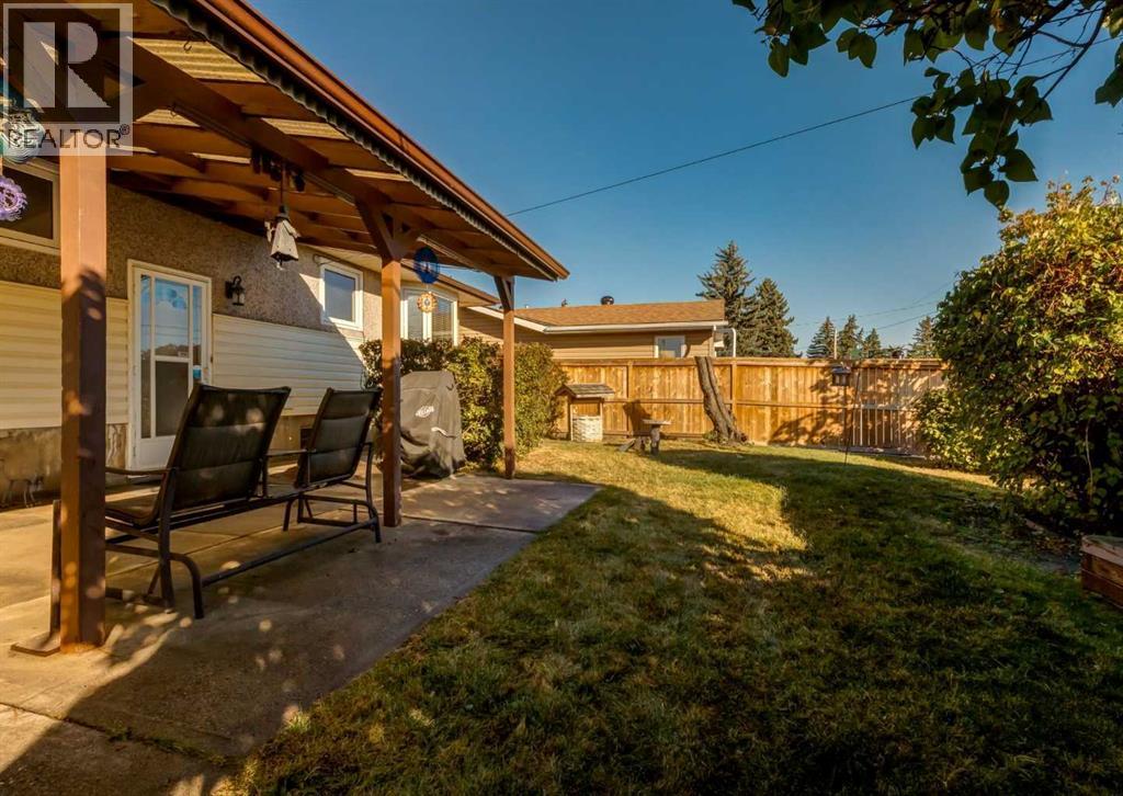 Single Family House Bungalow for Sale in  Fortune Road SE Forest Heights Calgary 