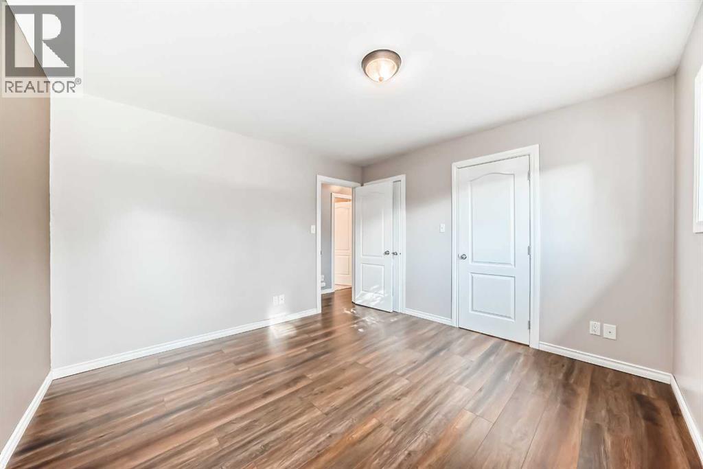 Single Family House Bungalow for Sale in  Cottonwood Crescent SE Southview Calgary 